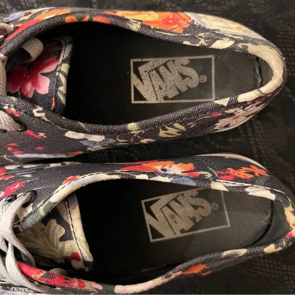 Vans Authentic Lo Pro Faded Black Hawaiian Tropical Floral Women’s Sneakers SZ 6